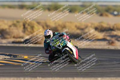 media/Nov-17-2024-CVMA (Sun) [[1fec520723]]/Race 17-Amateur Supersport Middleweight/